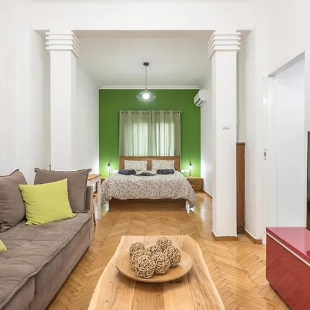 Stylish Luxury Apartment At Ampelokipi Metro Station Athens Exterior photo