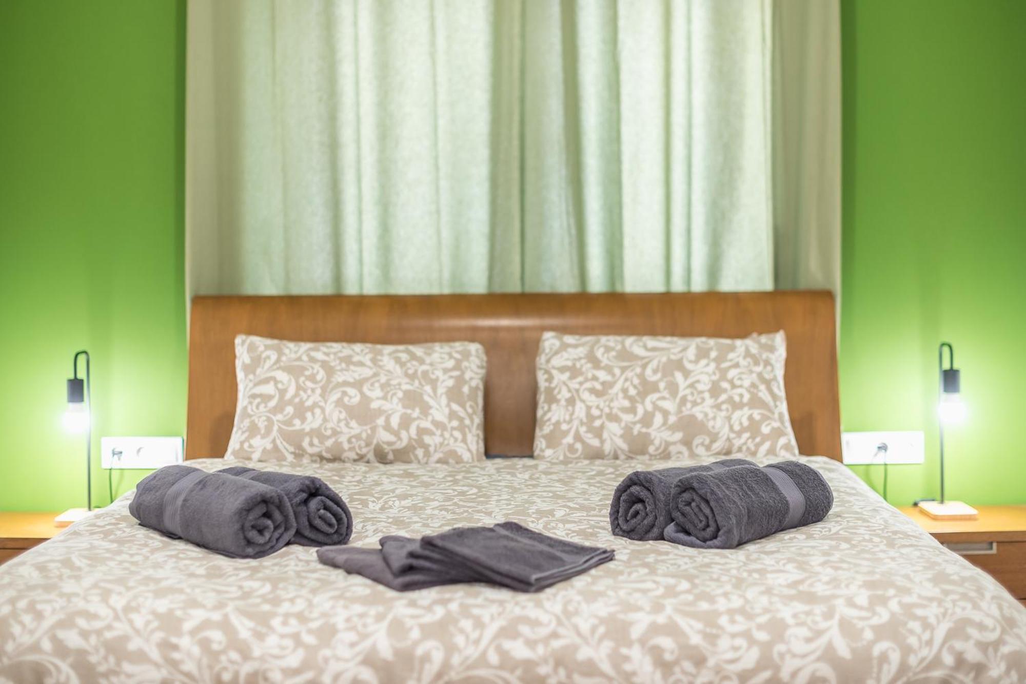 Apartment Stylish Luxury At Ampelokipi Metro Station *